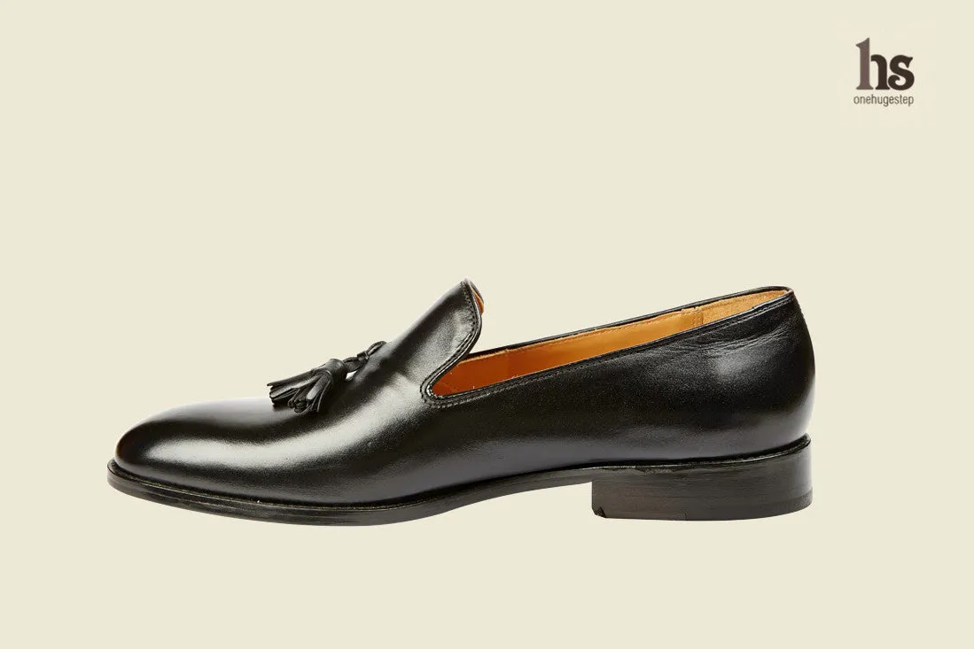 Plain Vamp Tassel Loafer